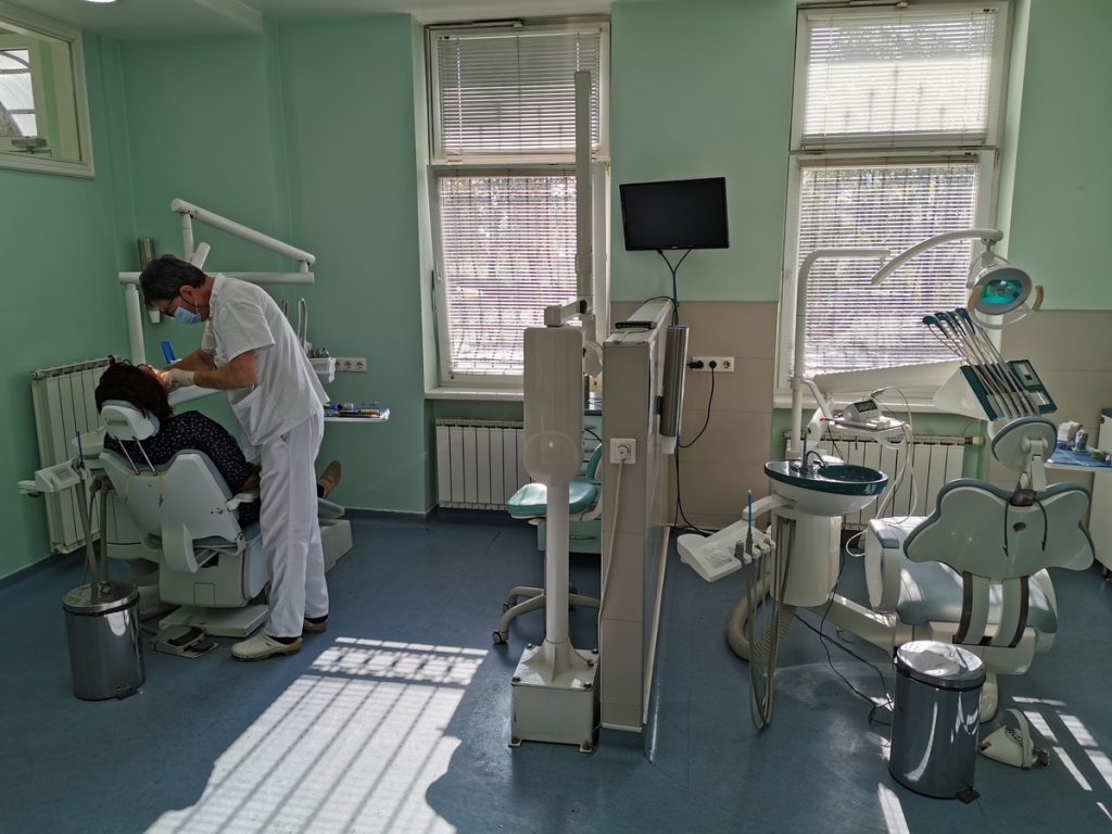 Stomatološka poliklinika Muradbegović