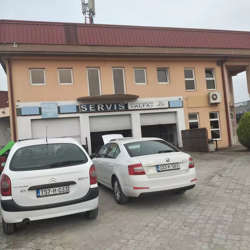Auto centar Alfa