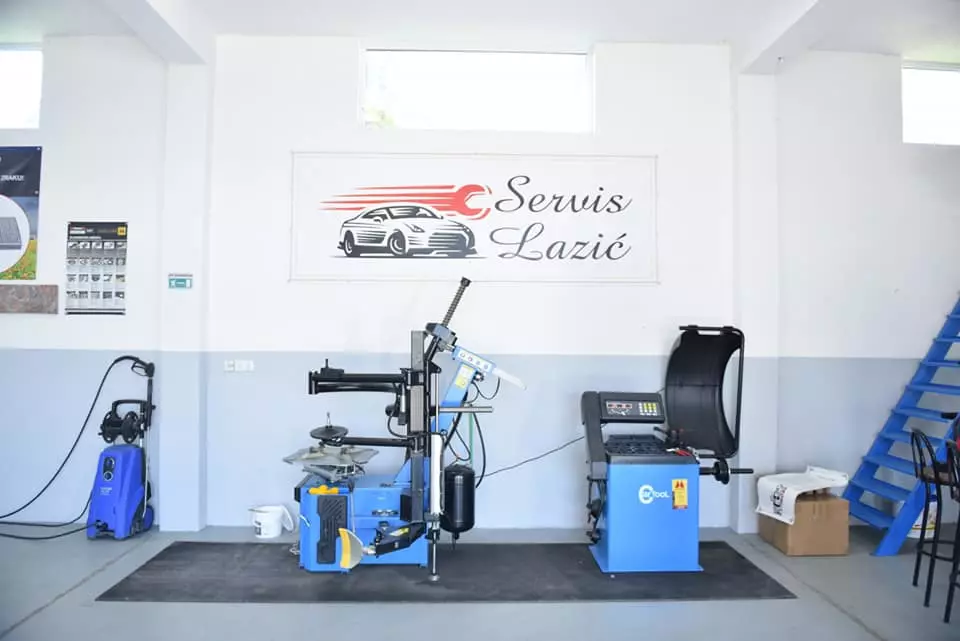 Servis Lazić